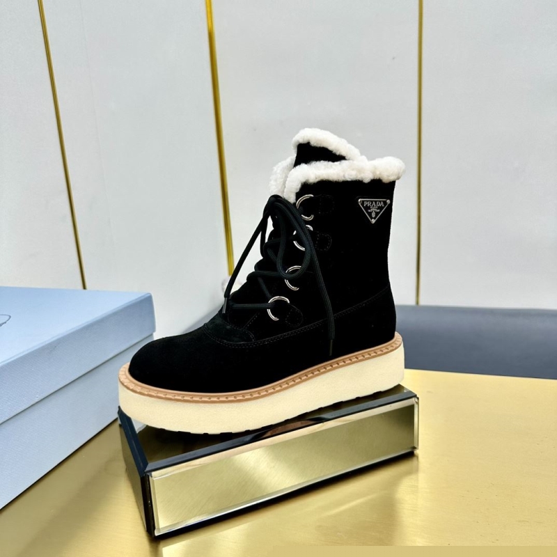 Pra*a boots
